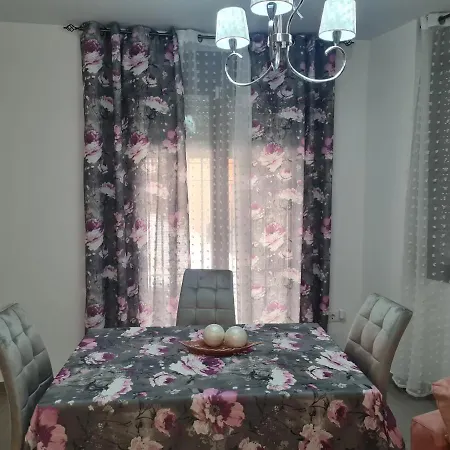 El Capricho De Olga Almodóvar del Río